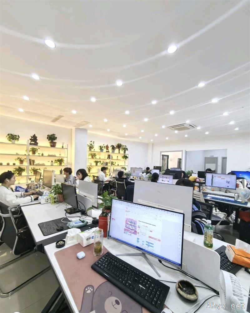 招聘抖音商务员(3名)