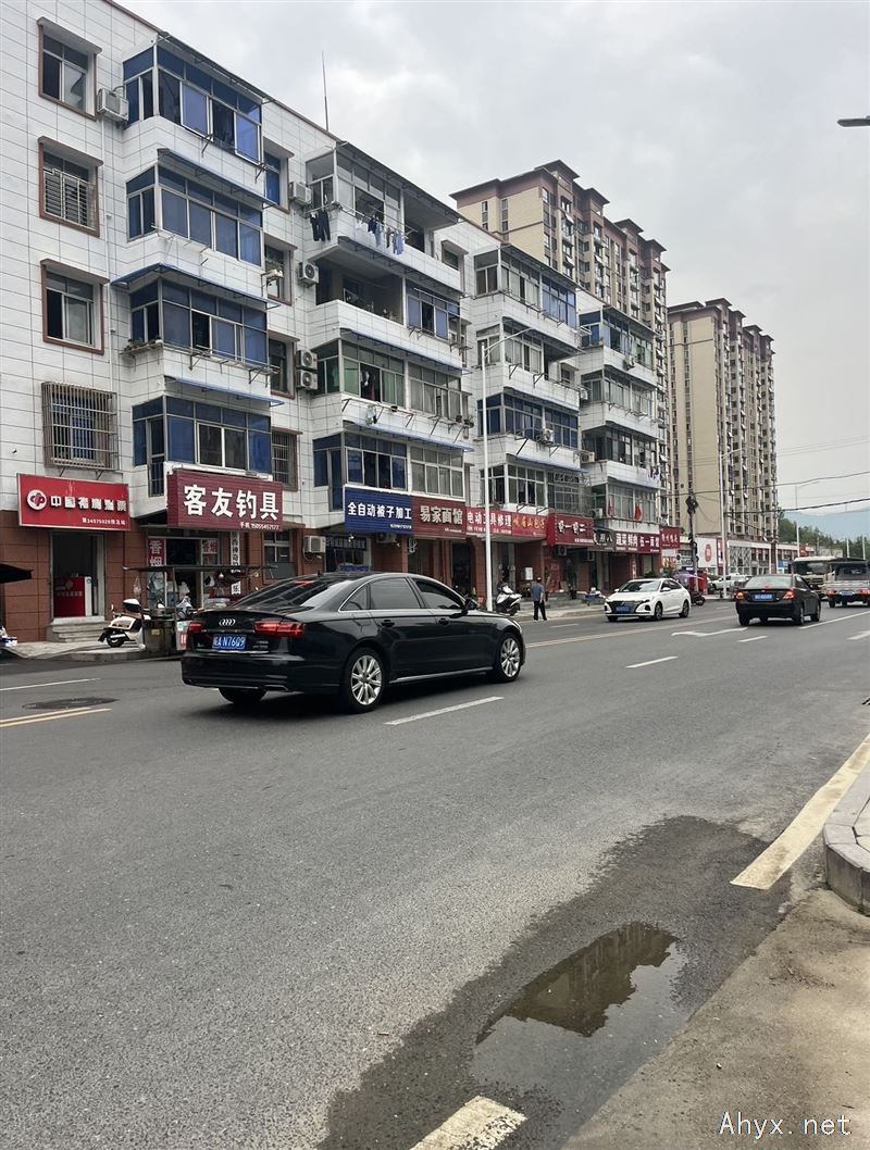 城西有二房出租交通好楼层不高