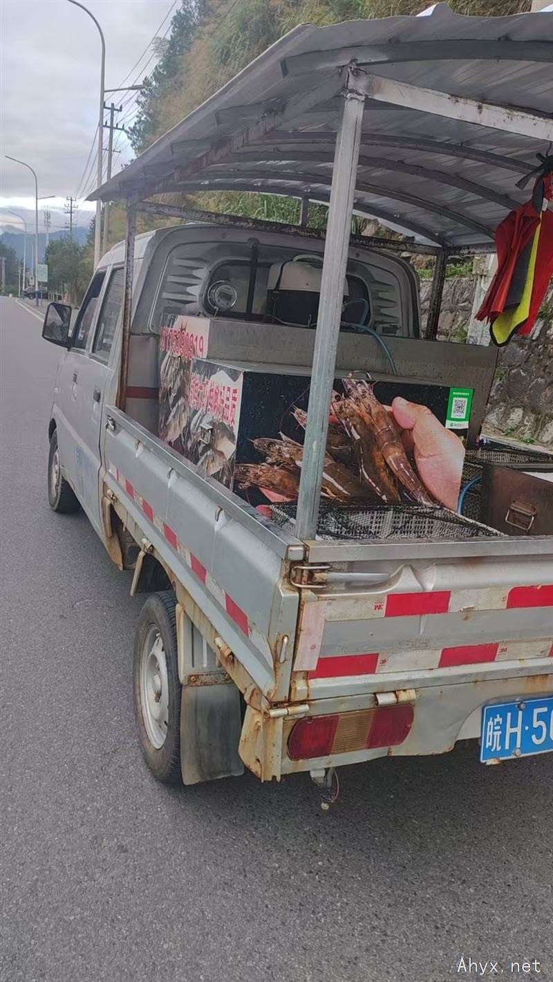 本人出售一辆五菱双排