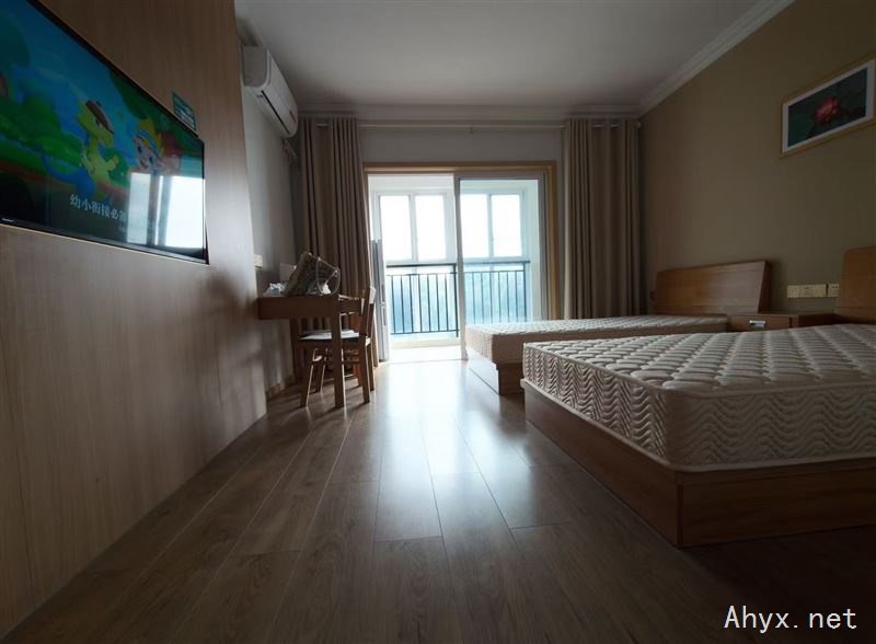 天悦湾风情小镇套房出租