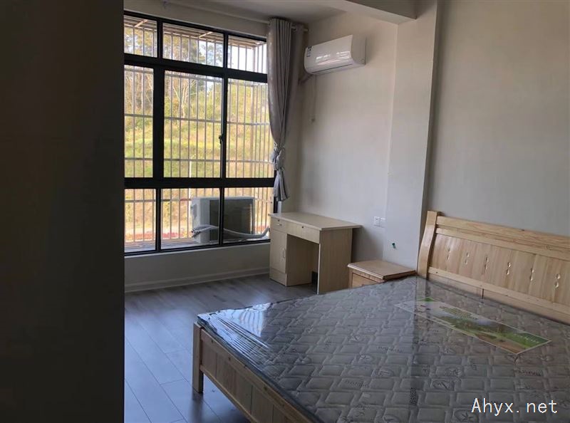 新车站附近一室一厅房屋出租