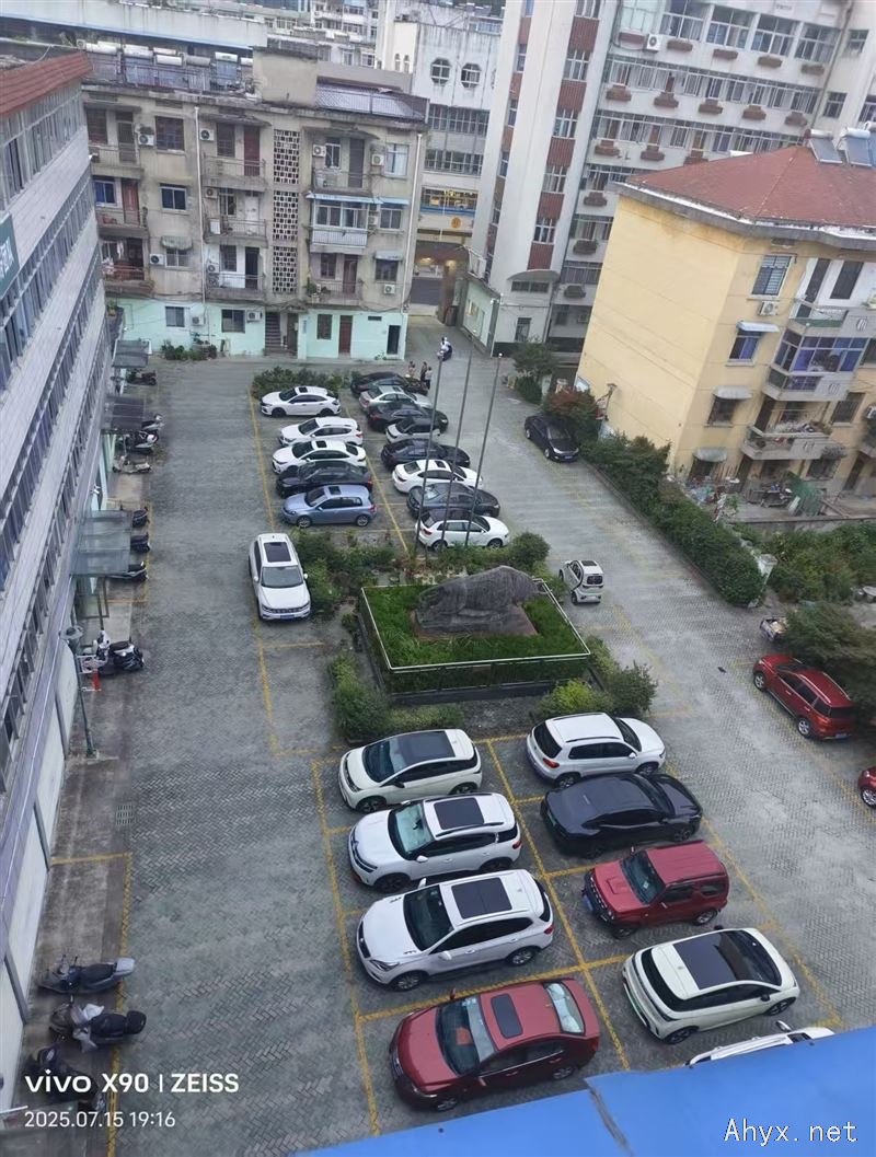 供电局院内房屋出租