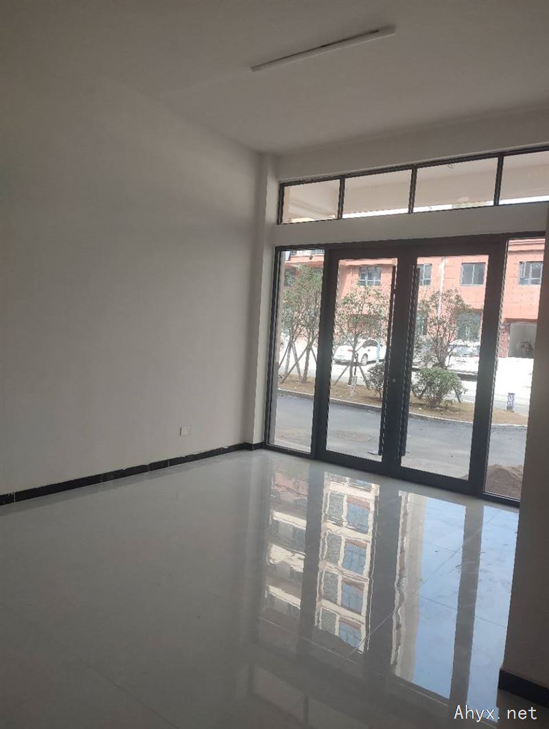 中洲小学对面学前路自建房一楼门面出租