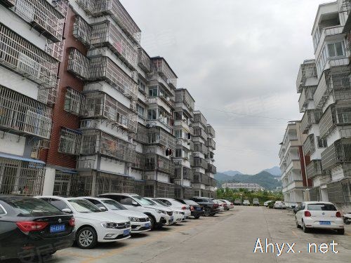 前冲小学旁房屋出售