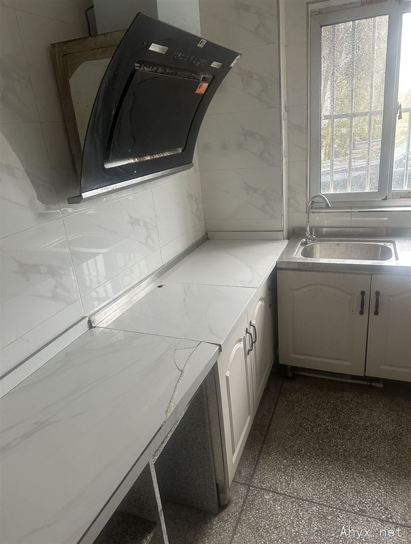 山货大市场岭头两室一厅一厨一卫出租