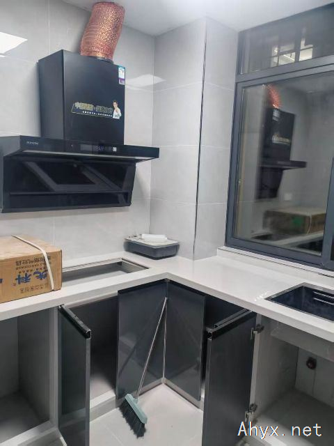 岳西莲云乡小学旁边房屋出租