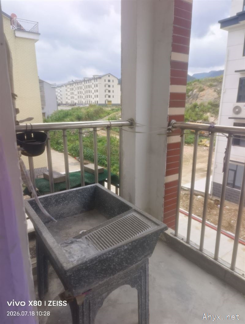 莲云两室一厅